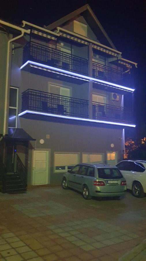 Apartments Kamenjar Novi Sad Buitenkant foto