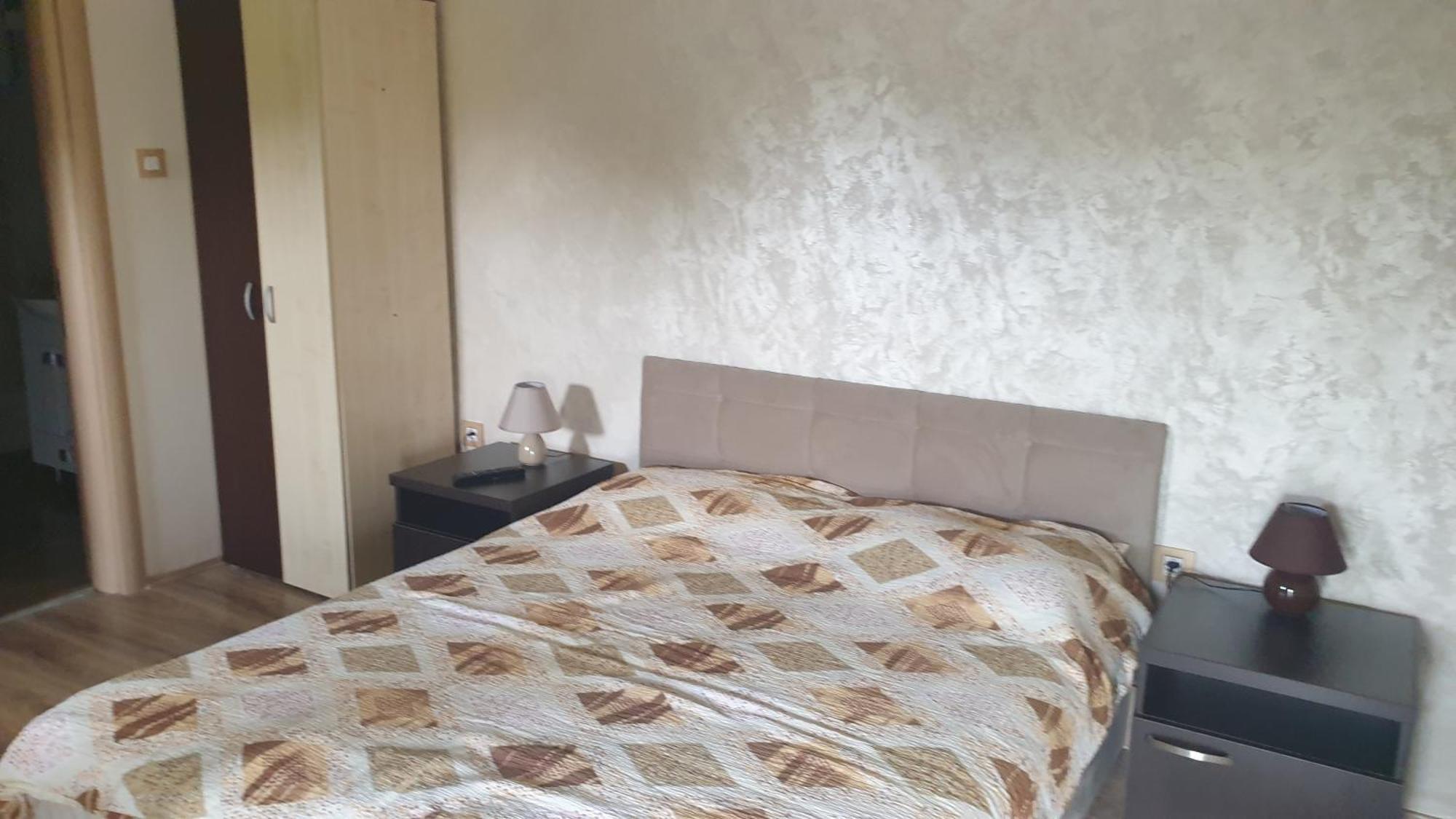 Apartments Kamenjar Novi Sad Kamer foto